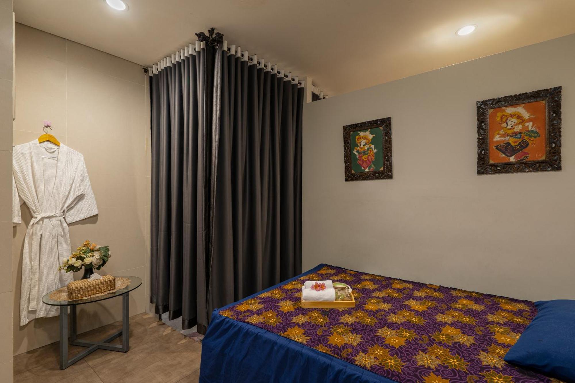 Batiqa Hotel & Apartments Karawang Ngoại thất bức ảnh