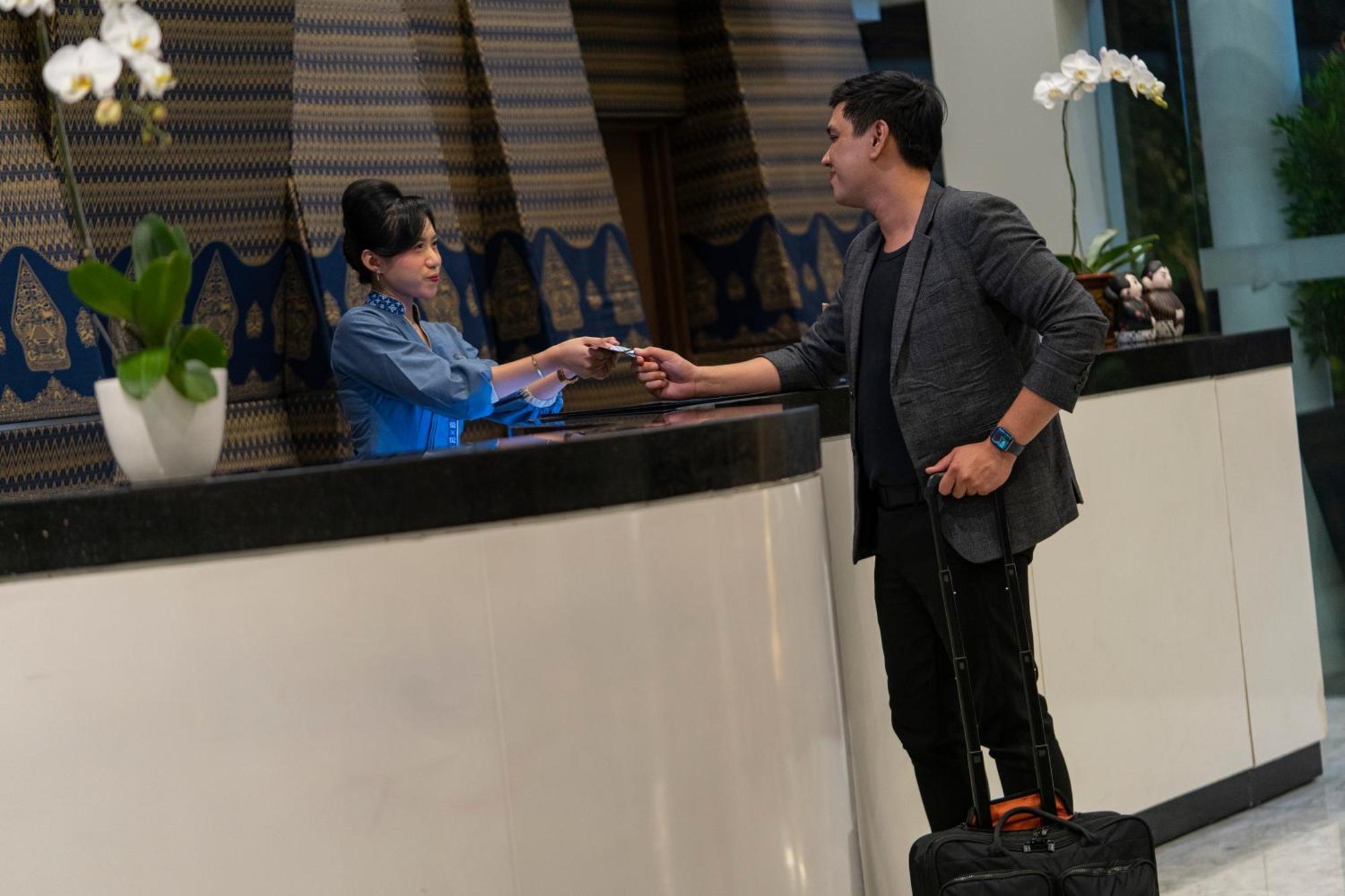 Batiqa Hotel & Apartments Karawang Ngoại thất bức ảnh