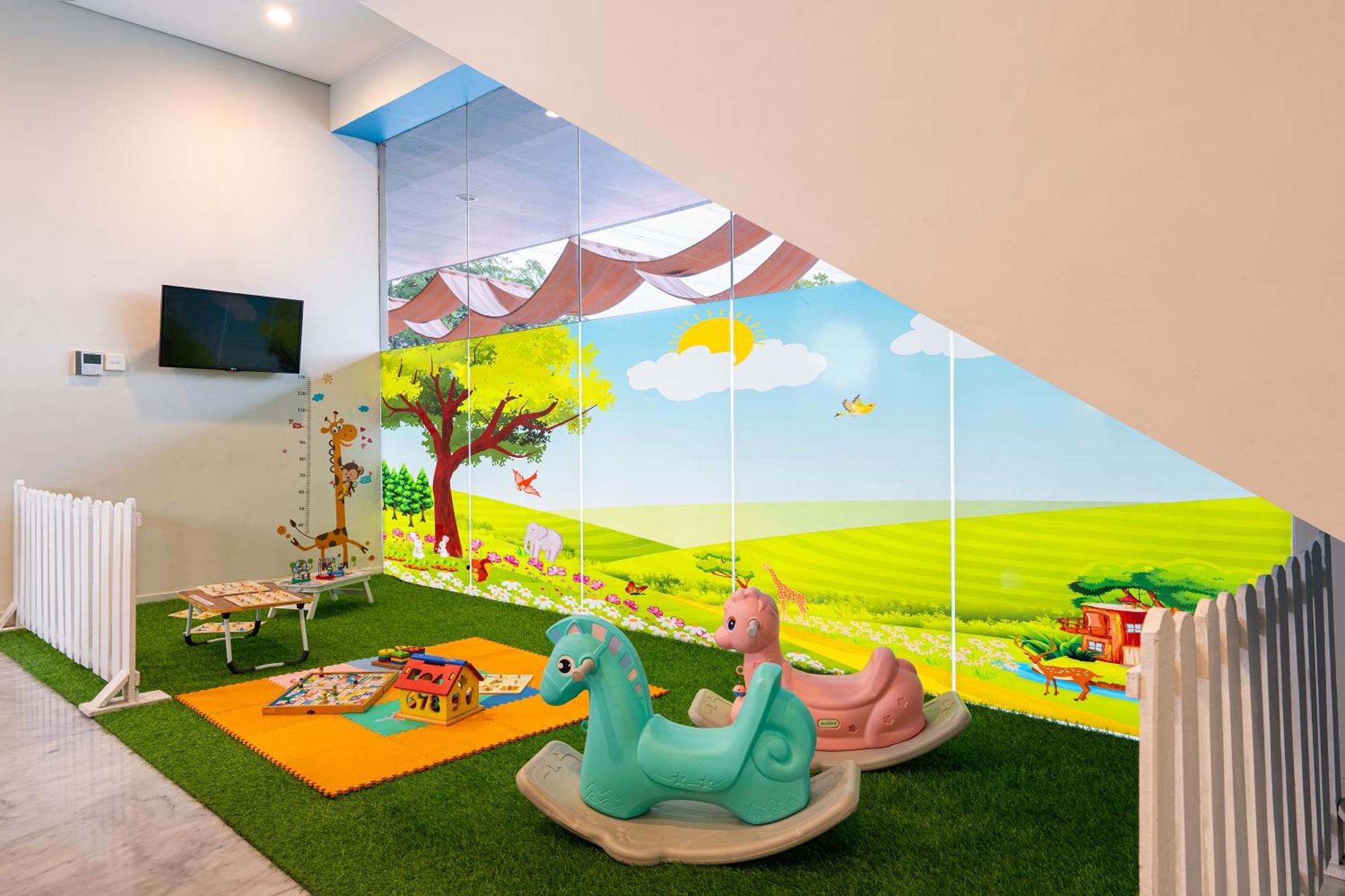 Batiqa Hotel & Apartments Karawang Ngoại thất bức ảnh