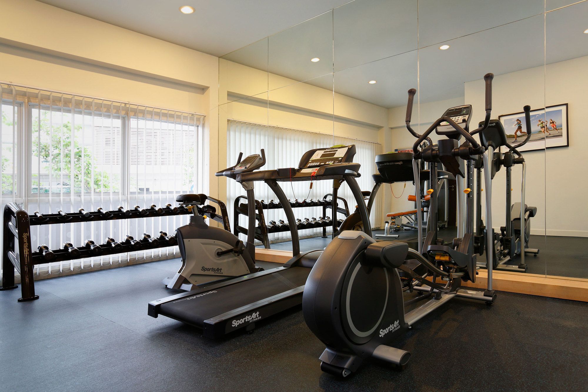 Batiqa Hotel & Apartments Karawang Ngoại thất bức ảnh